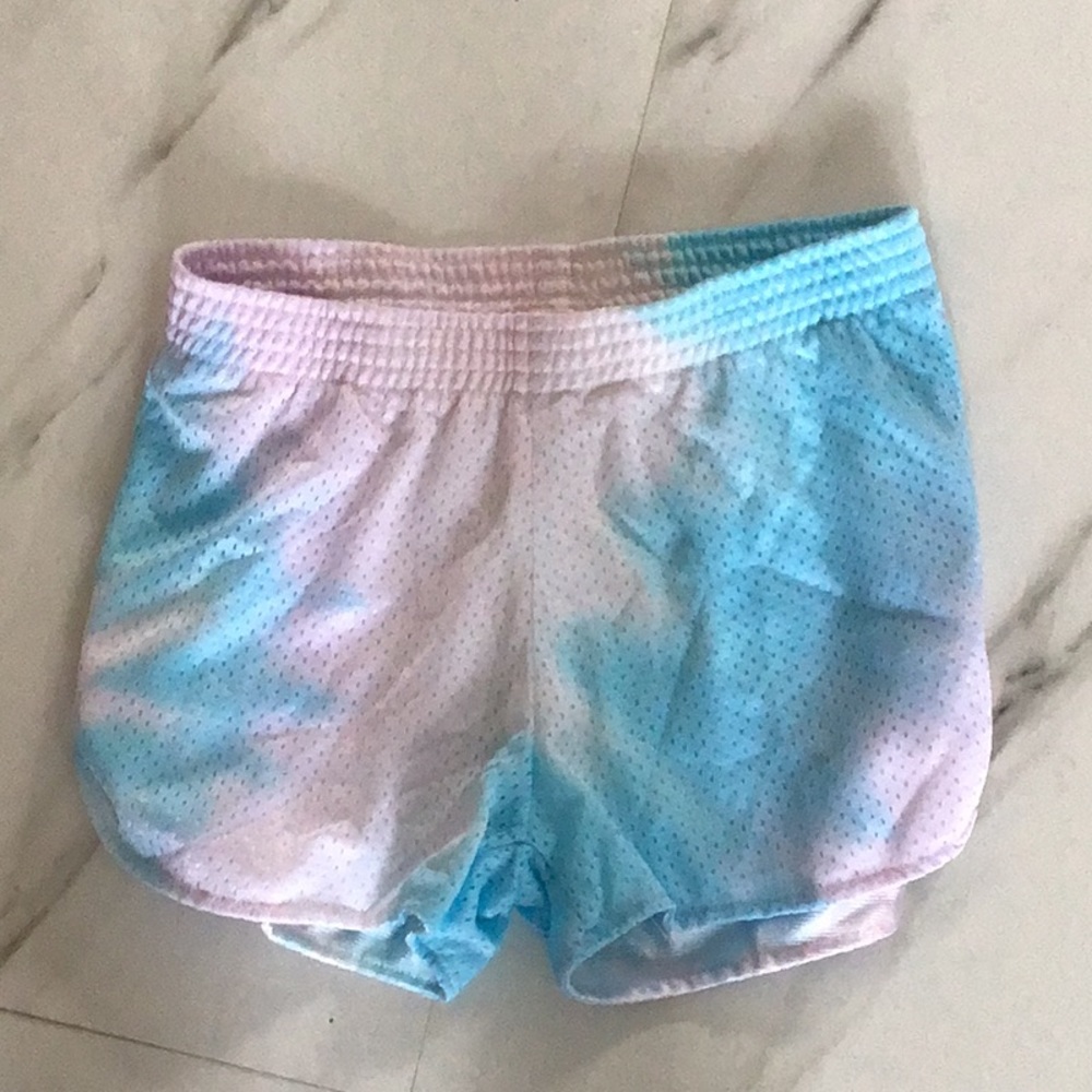 Lucy tie dye shorts